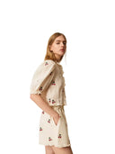 Twinset - Camicia Cropped C/ Ricamo Ciliegie - 261tt2420-13577 - Pergamena/Cherries Red Embroid