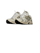 Saucony - Progrid Triumph White - S70704-27 - Onyx/Elm-Barbara1999